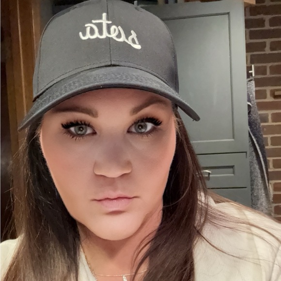 Meet your Posher, Amy - Picture 7 of 16